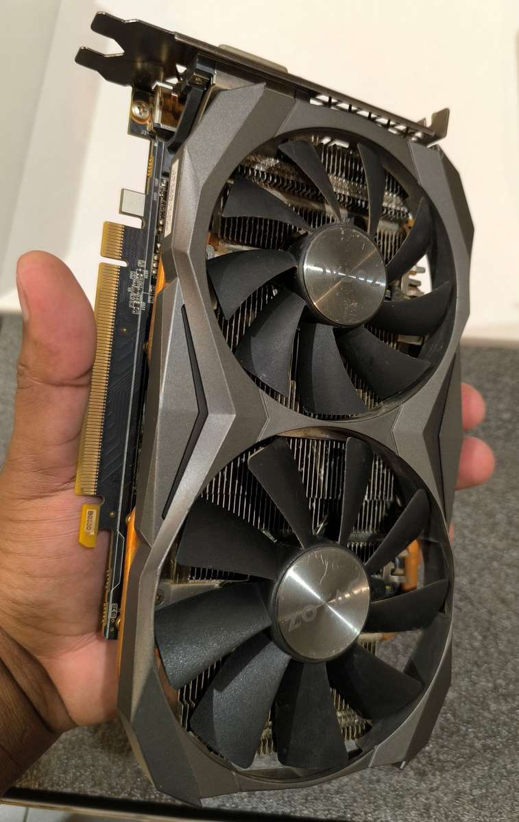 Zotac Geforce GTX 1070 Ti - 8GB Mini