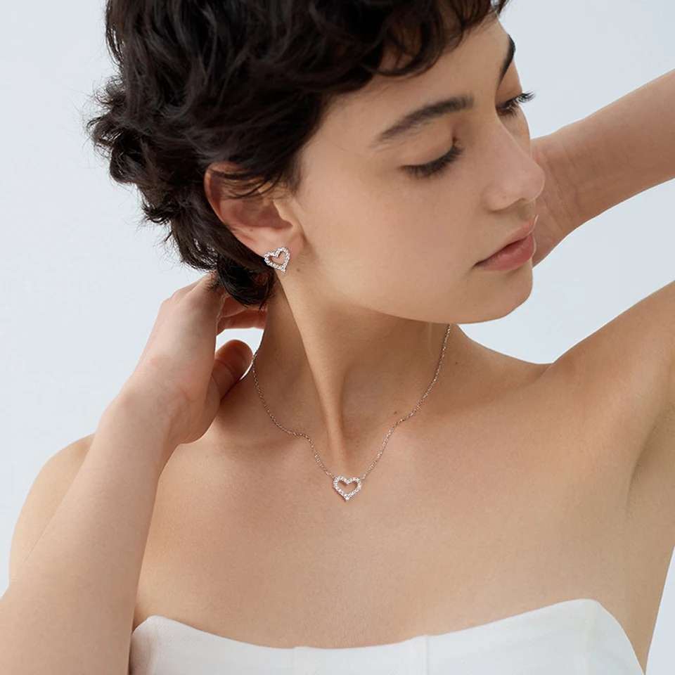 925 Silver CZ Heart Earrings