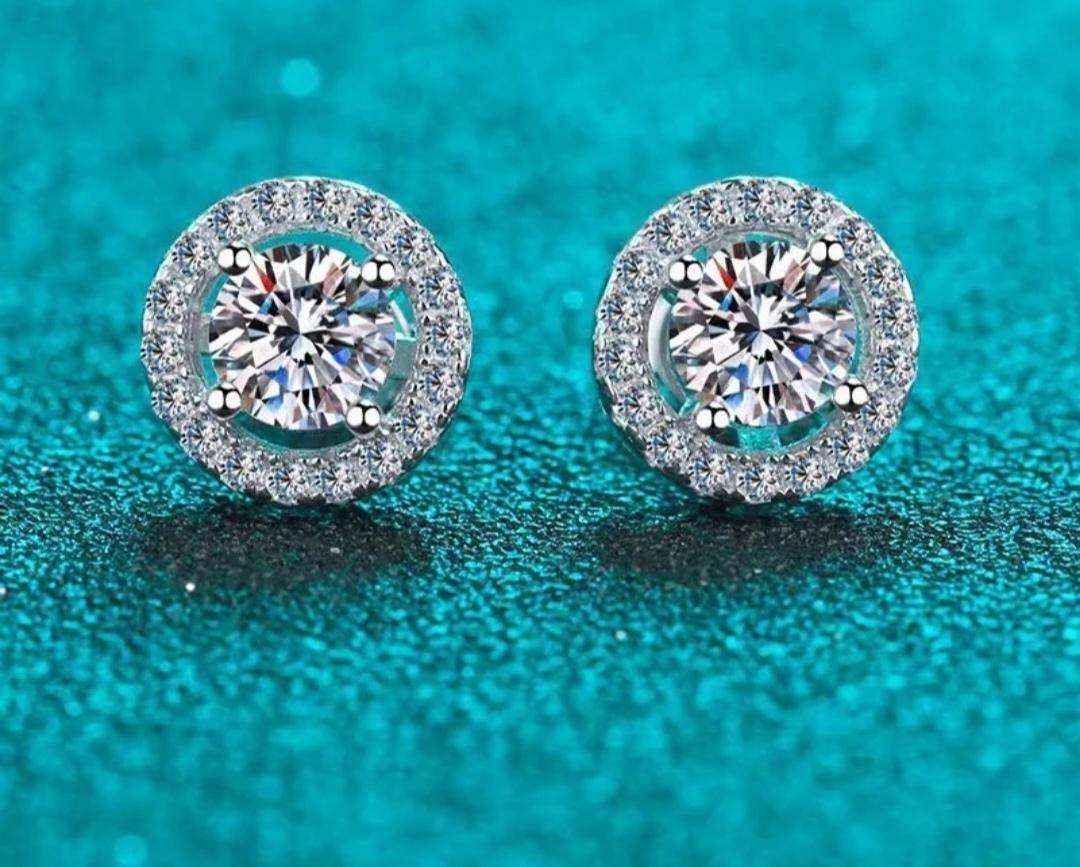 SPECIAL - 1ct Moissanite 925 Silver Halo Earrings