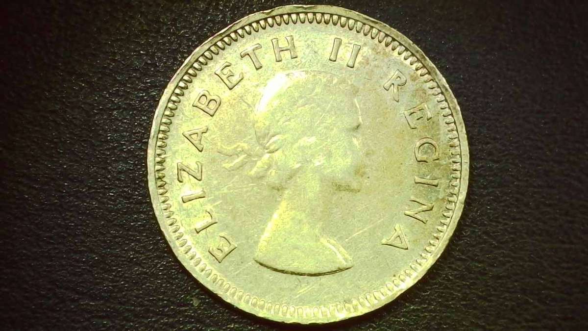 1956 South-African Union 3d (Tickey) - Great Condition Coin -  0010