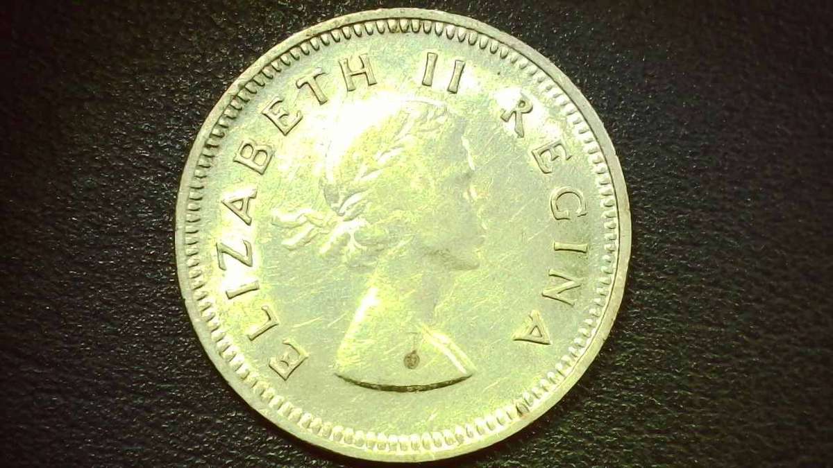 1954 South-African Union 3d (Tickey) - Great Condition Coin -  0011
