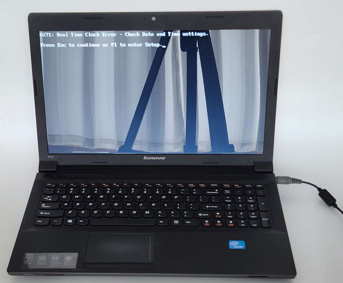 LENOVO B590 LAPTOP up for Grabs - ****** LOW LOW SHIPPING *****