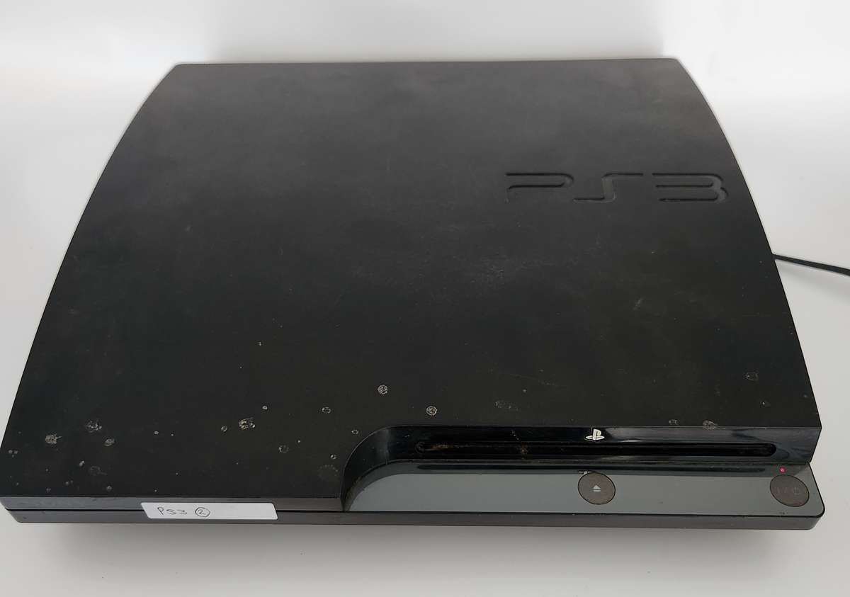 SONY PLAYSTATION 3  CONSOLE - MODEL CECH-2004B up for Grabs - ****** R30 SHIPPING *****