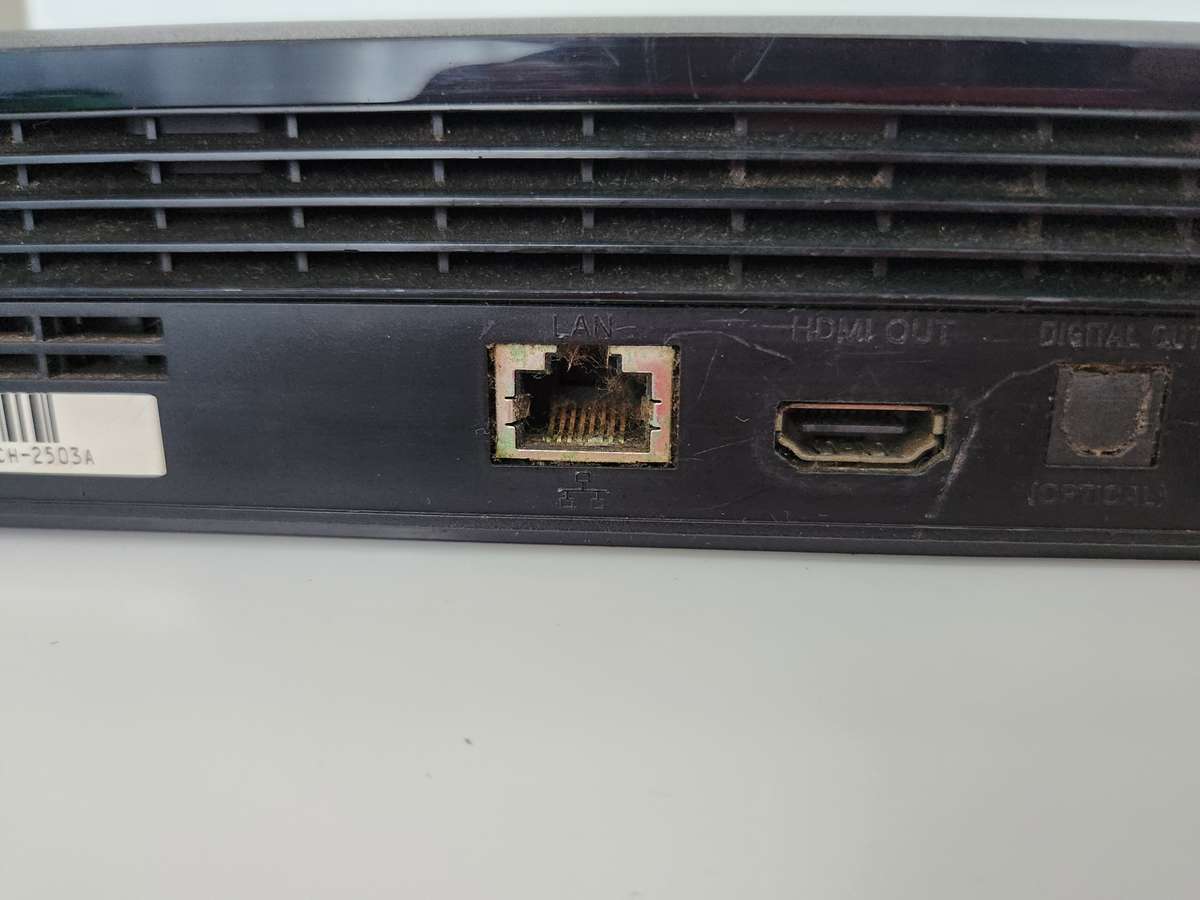 SONY PLAYSTATION 3  CONSOLE - MODEL CECH-2004B up for Grabs - ****** R30 SHIPPING *****