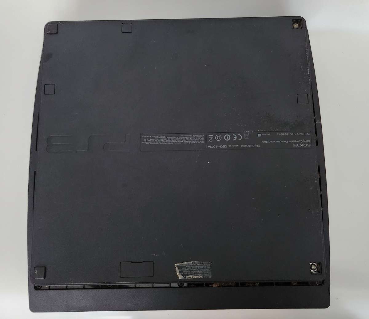 SONY PLAYSTATION 3  CONSOLE - MODEL CECH-2004B up for Grabs - ****** R30 SHIPPING *****