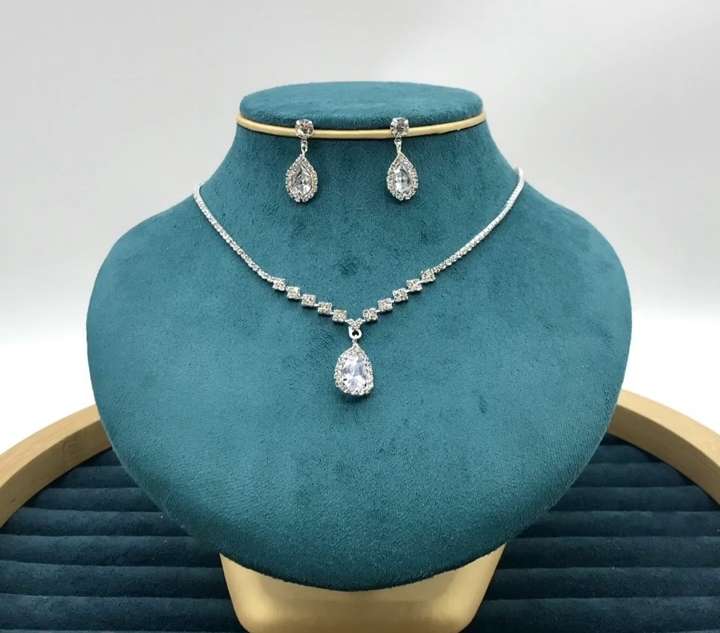 S925 Silver Filled Sparkling Jewellery Set