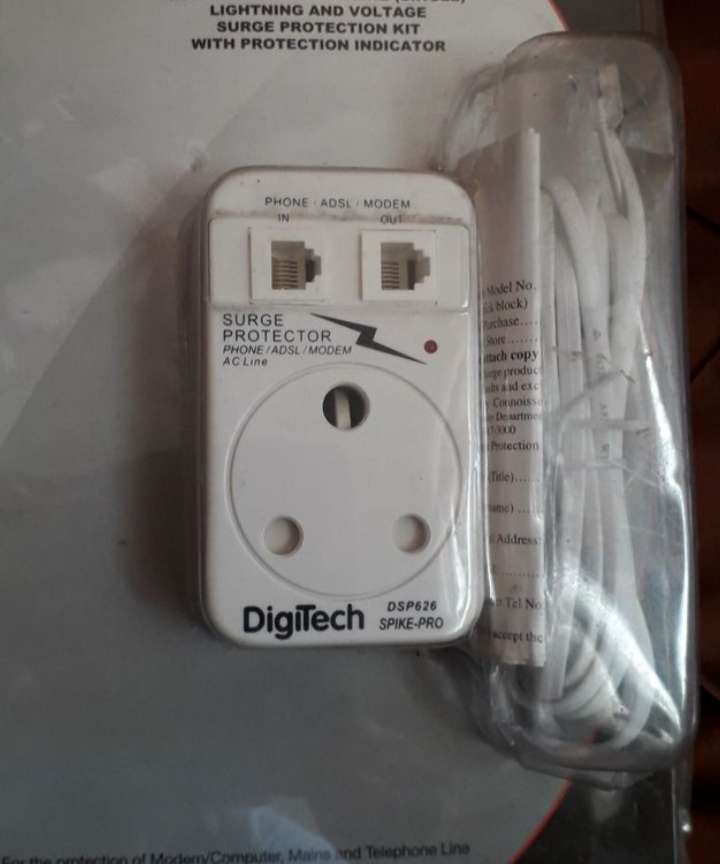 Lightening Surge Protector (Telephone / Modem / ADSL)