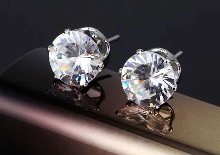 7 mm Stainless Steel Zirconia Stud Earrings