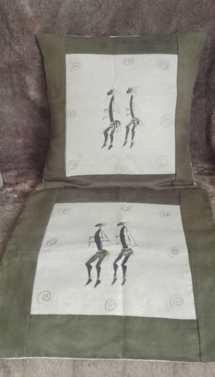 Handmade Velvet Painted Cushion Covers Set