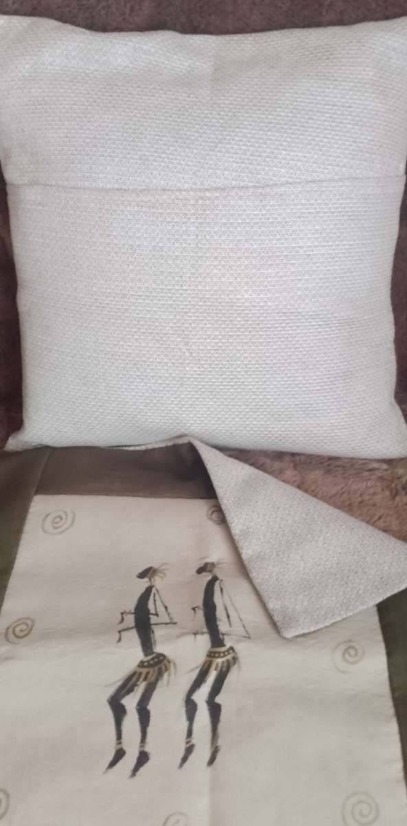 Handmade Velvet Painted Cushion Covers Set