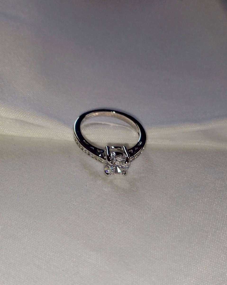 1.2 CT Simulated Diamond Ring set in S925 Silver 7 | O marked 925