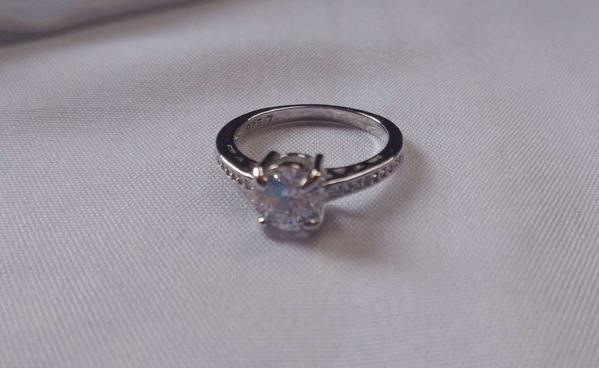 1.2 CT Simulated Diamond Ring set in S925 Silver 7 | O marked 925