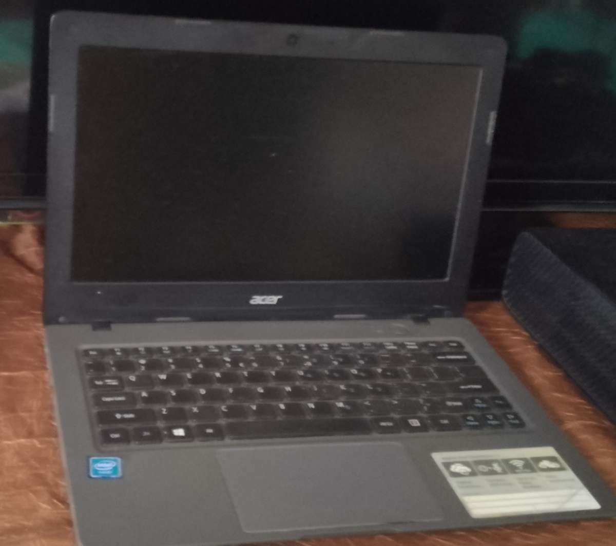 Acer Aspire One Cloudbook 11 | for Spares or Repairs