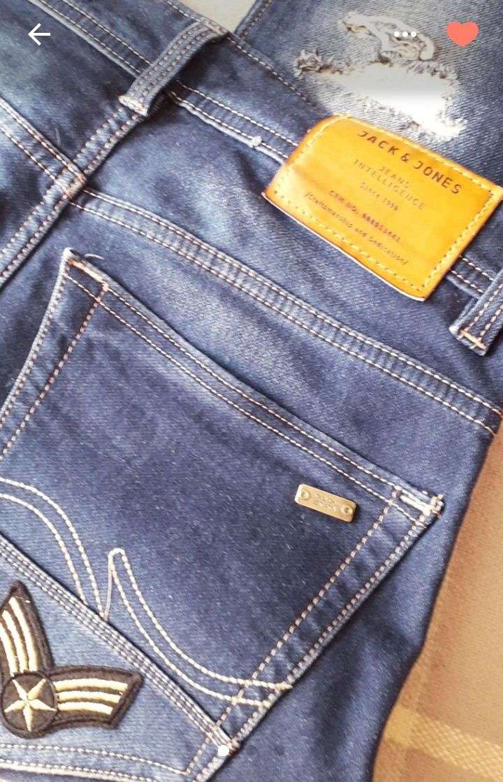 Pre-loved Jack and Jones Jeans 30