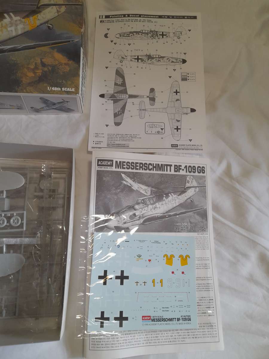 ACADEMY 1/48 MESSERSCHMITT BF-109 G6 2146 PLASTIC MODEL AIRCRAFT KIT