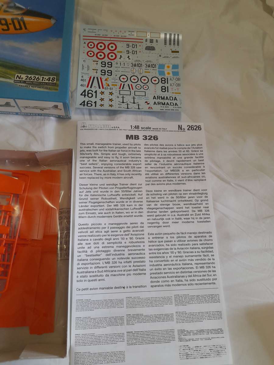 ITALERI 1/48 AERMACCHI MB-326 A 2626 SAAF DECALS PLASTIC MODEL AIRCRAFT KIT - COLLECTOR'S ITEM