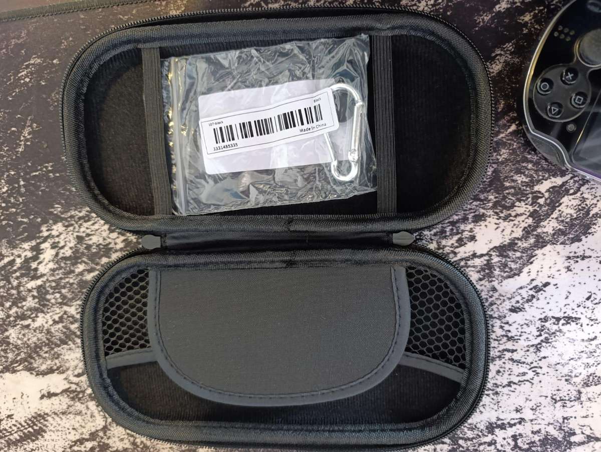 PlayStation Vita (PSVita) PCH-1104 3G/Wi-Fi + Enso CFW + 256GB Storage