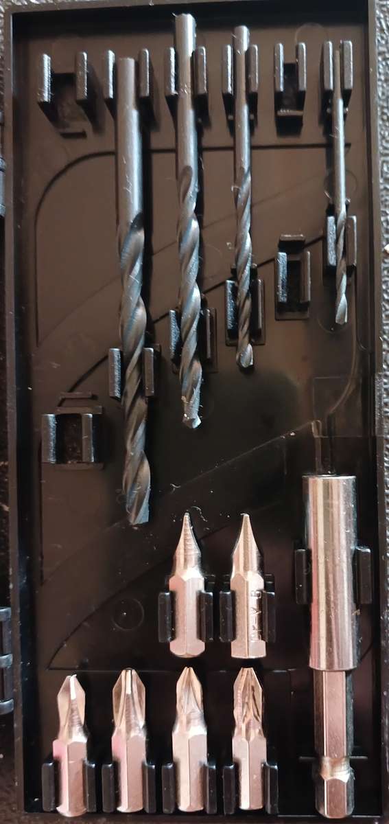 Ryobi 12V Cordless Driver Drill (CLD - 1216) - Display