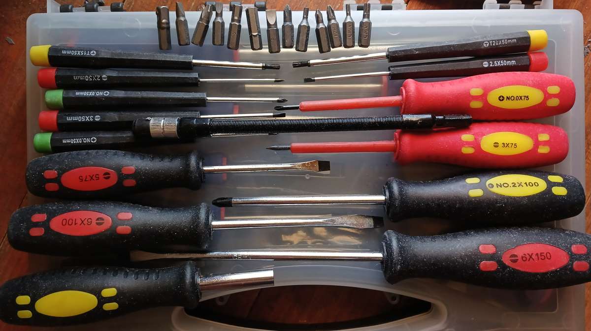 29 Piece Precision to Standard Screwdrive Set (No casing)