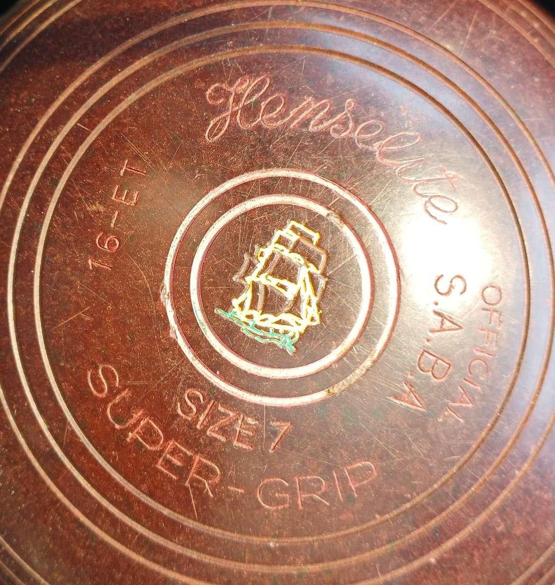 Size 7 Super Grip Carpet Ball with Accessories and kitbag