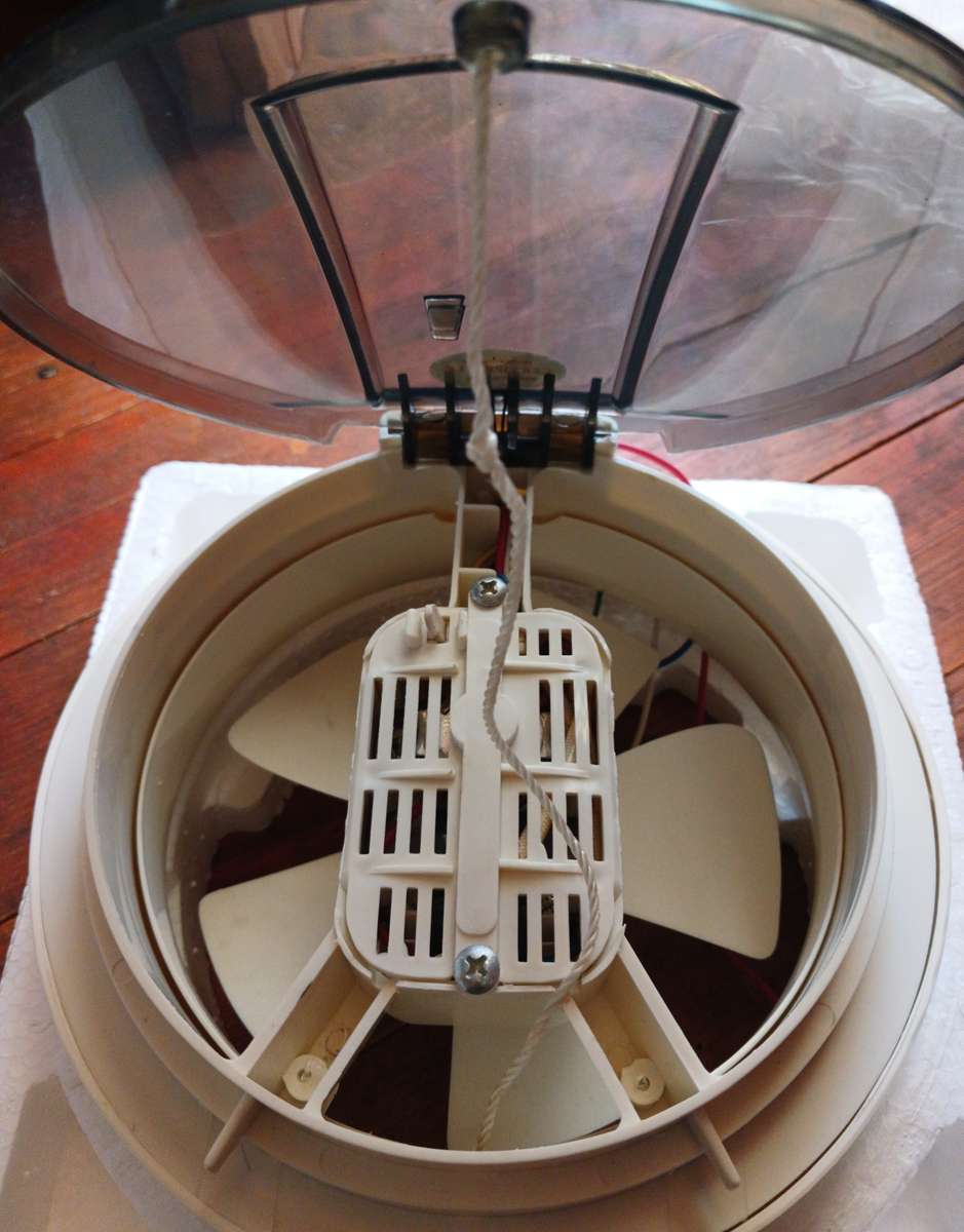 FA-15 Extractor Fan (200 x 200mm)