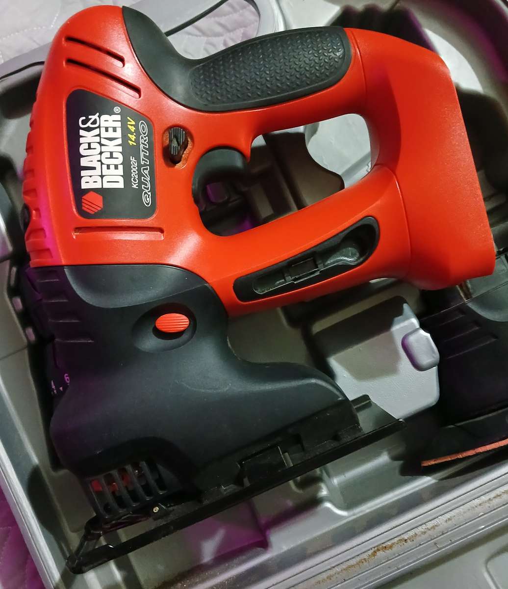 Black & Decker 14.4V Quattro (Display Unit)