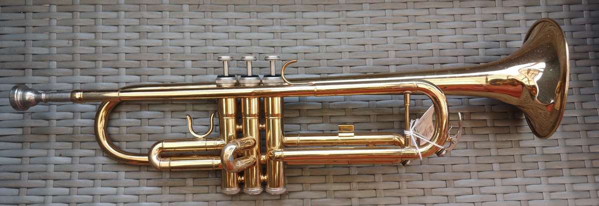 Mason Gold Trumpet with 7c Mouthpiece