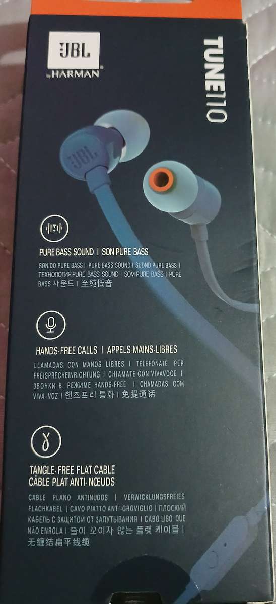 JBL by Harmon Tune 110 In-Ear Phones with One Touch Hands-free