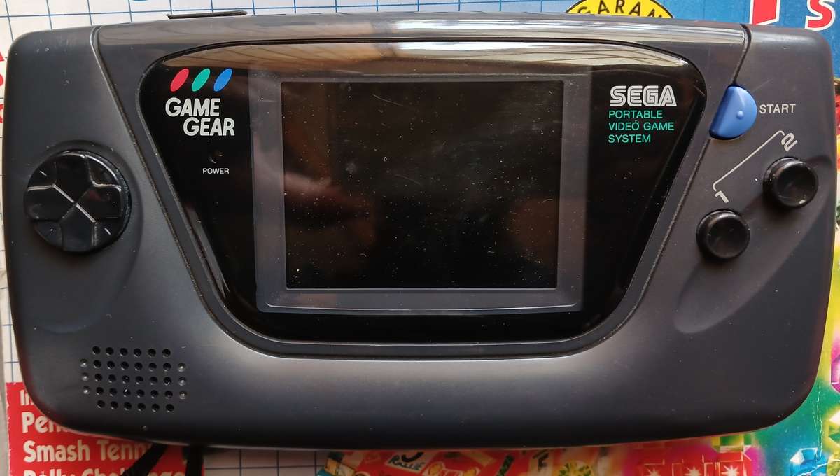 Sega Game Gear + 2 Games