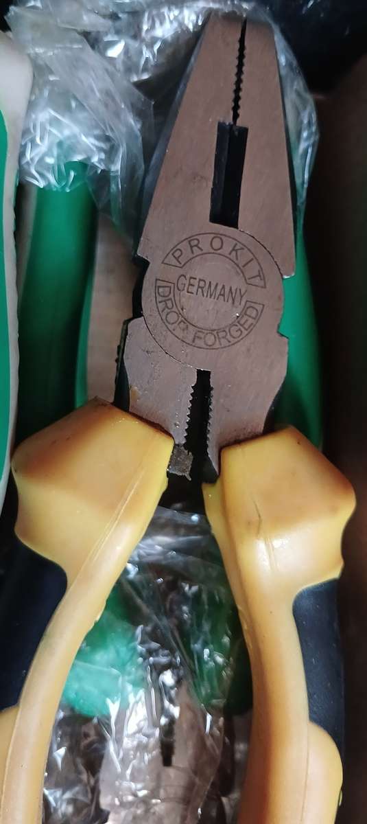 8`Prokit Combination Plier Set (6 pieces)