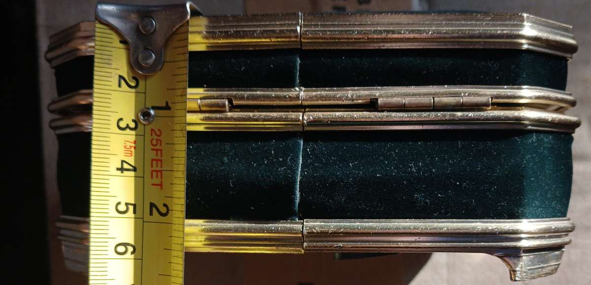 Green Velvet Musical Jewelry Box