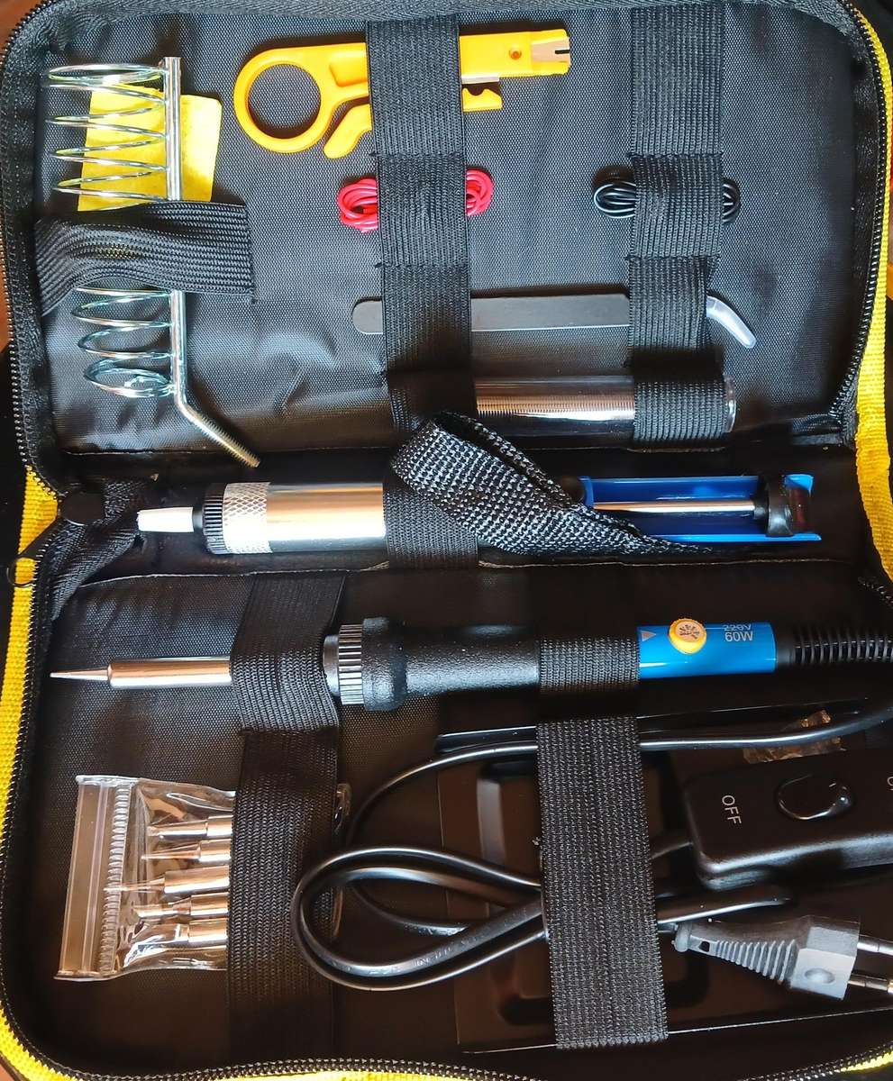 15 piece 60W Desoldering Iron Kit