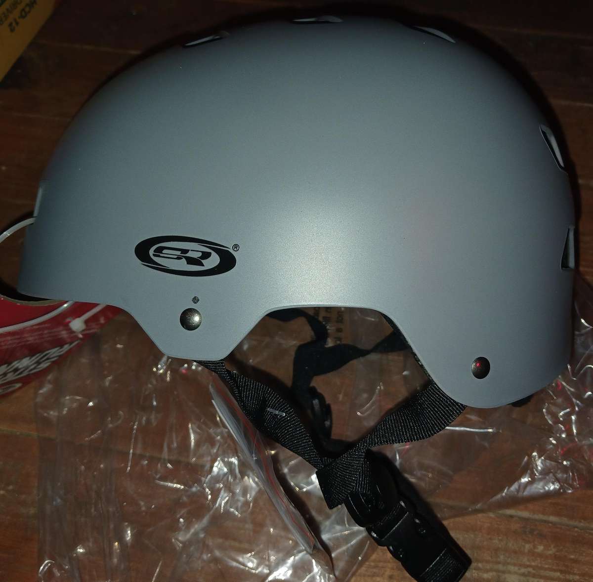 Street Runner Extreme Sports Helmet/Head-Protective Gear (Medium) 1 bid for 2 units