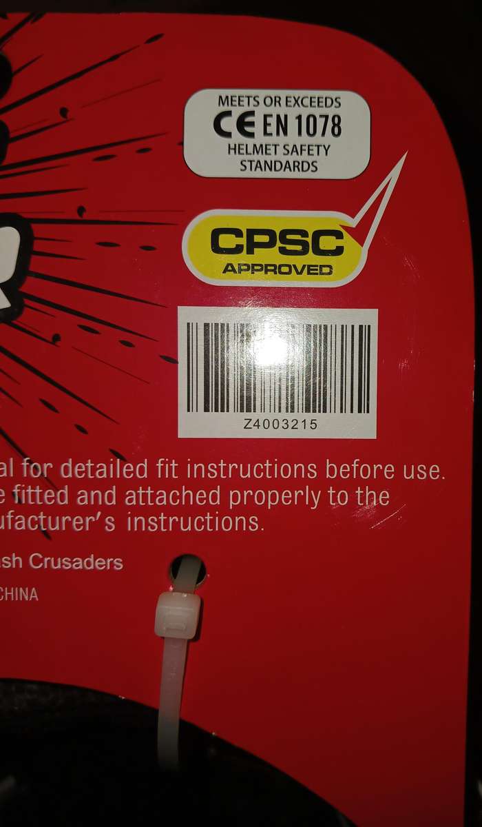 Street Runner Extreme Sports Helmet/Head-Protective Gear (Medium) 1 bid for 2 units