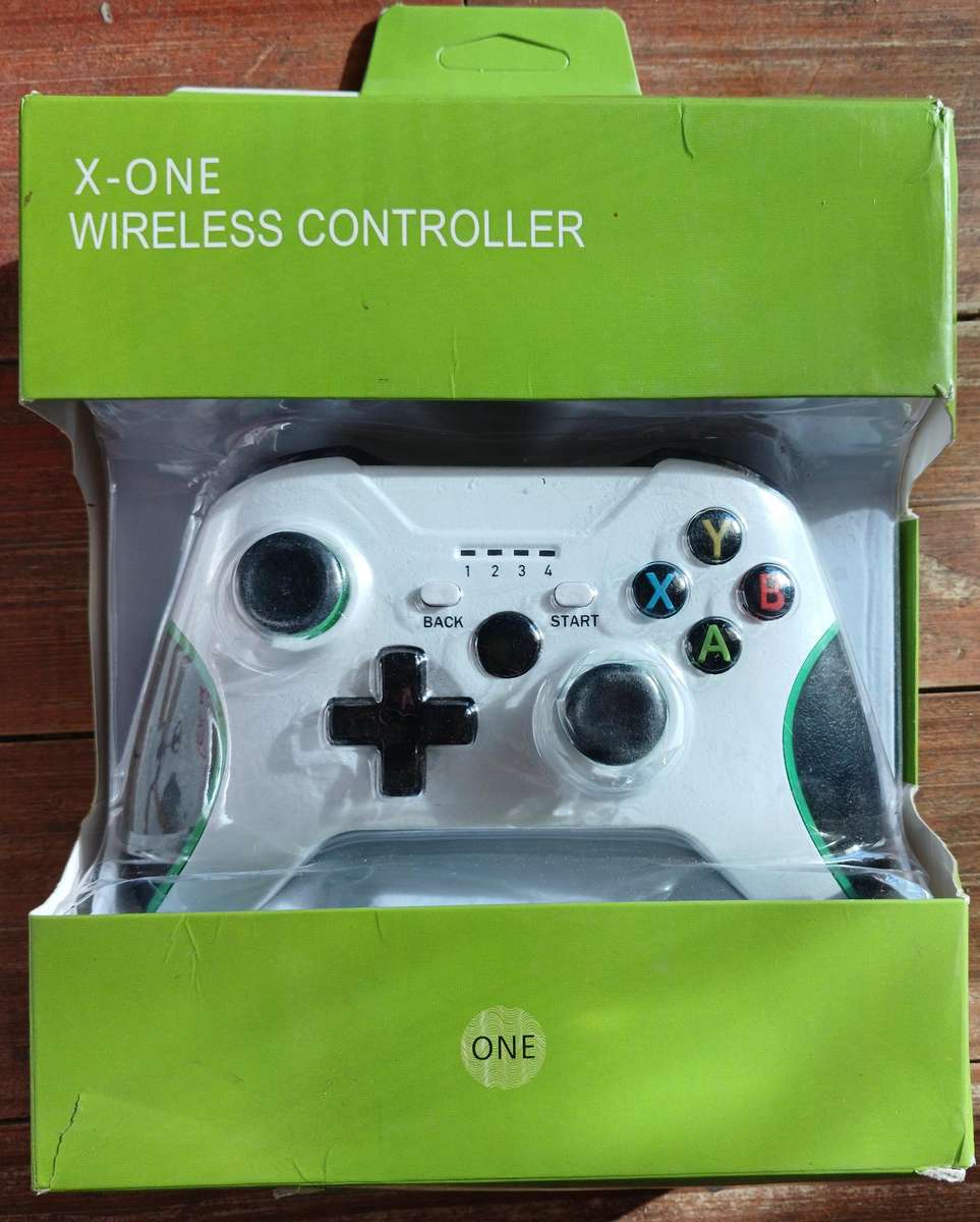 Rechargeable Xbox One Wireless Controller