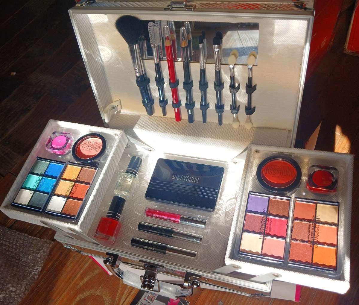 42 Piece Miss Young Make-up Kit with Alloy Case
