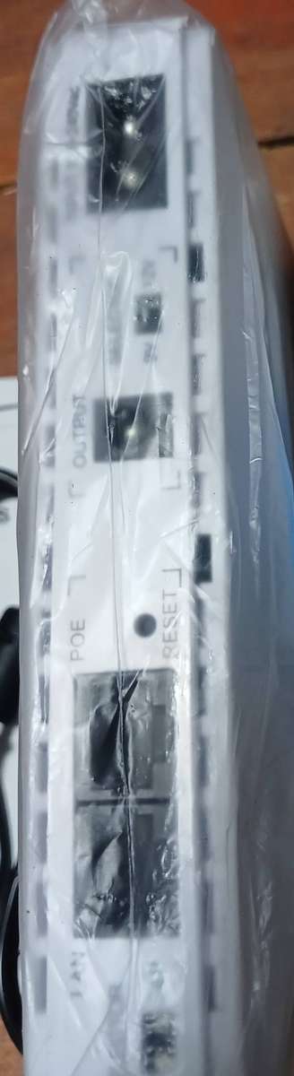 5/9/12V Dc Mini Back UPS 15/24 POE (8800mah)