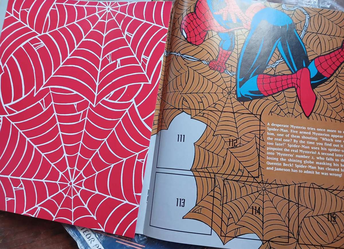 Spiderman Marvel 95' Collector Stickers (9 × 6pk) Plus 32pg Sticker Activity Book