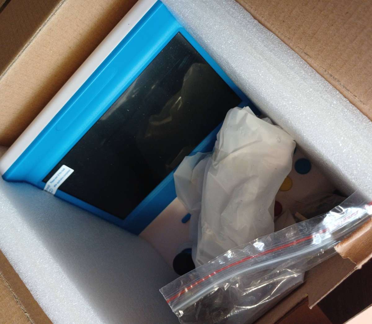 Rechargeable Game Console - Screen lines