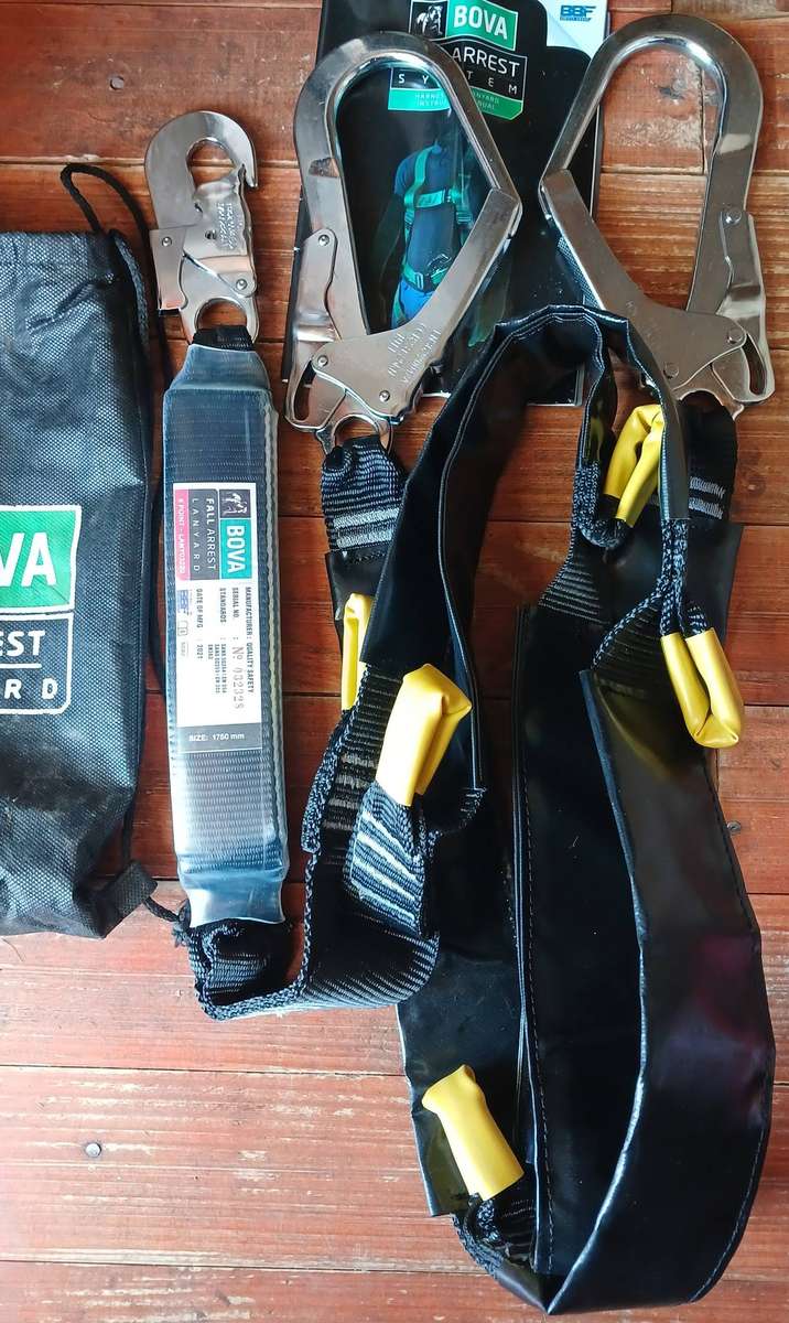 Fall Arrest 6 Point Double Lanyard (1.75M)