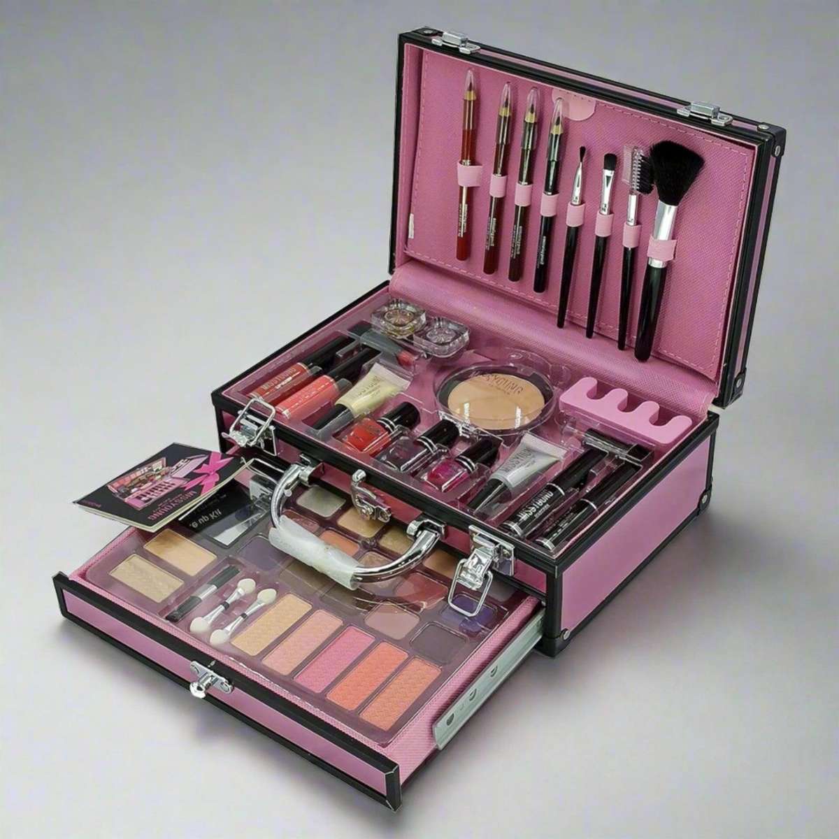 42 Piece Deluxe Make-up Art Set