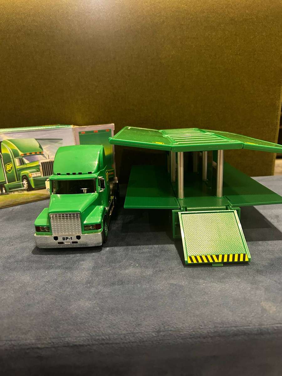 BP Transforming Truck (1997