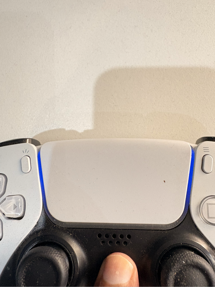 PlayStation 5 DualSense Wireless Controller  White  For Parts or Repair