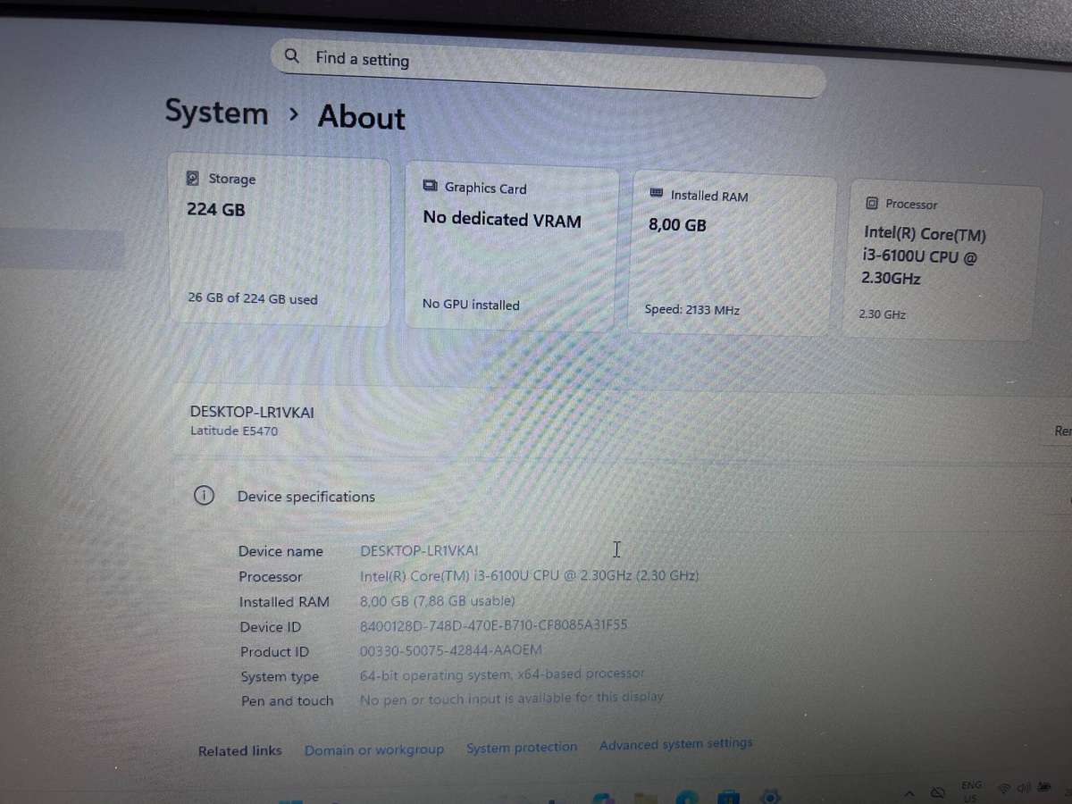The Dell Latitude E5470 (i3 6th Gen)