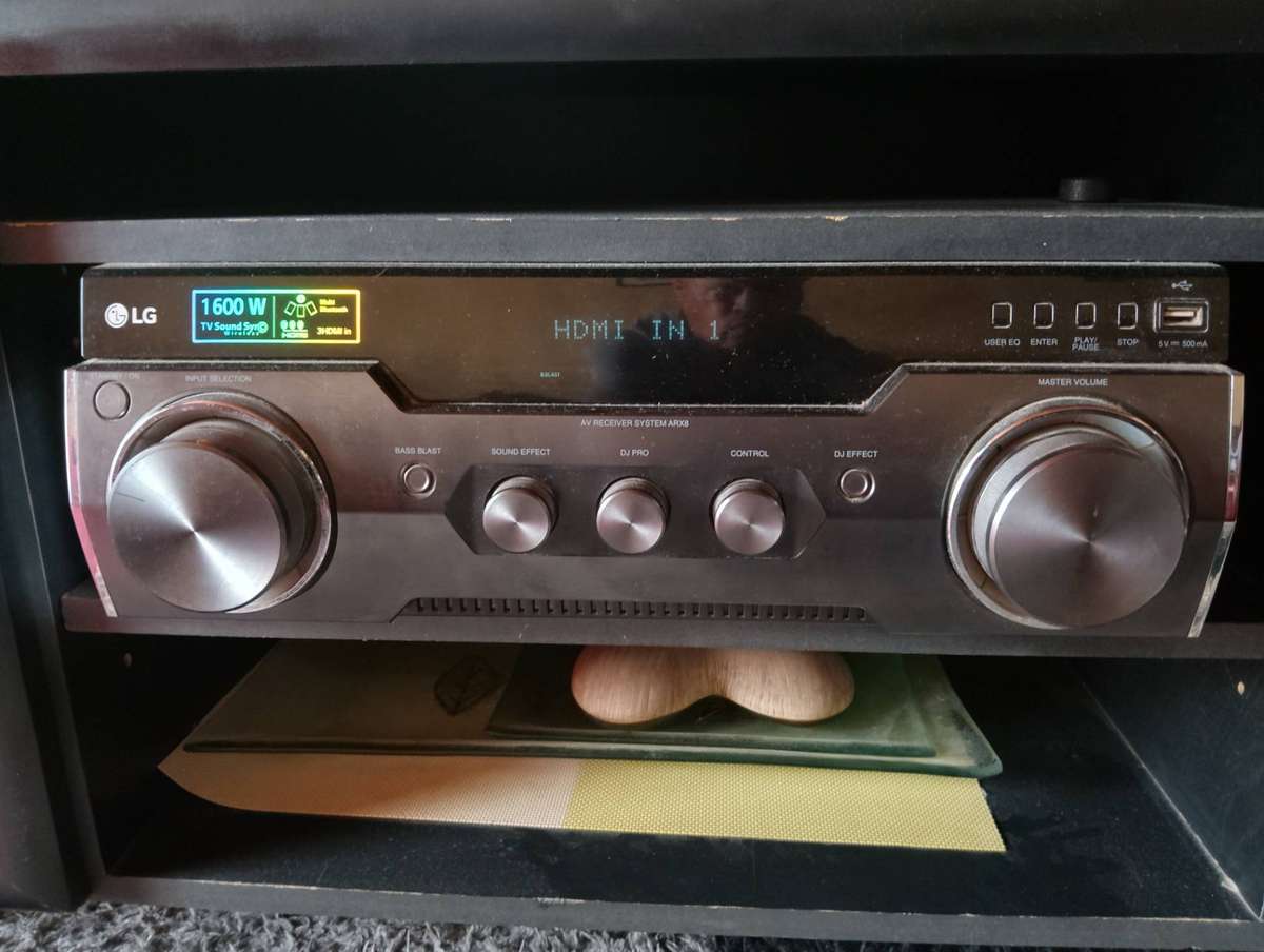 1600W 4.2Ch AV Receiver with DUAL SUBWOOFER, DJ App, FM Radio, Bluetooth