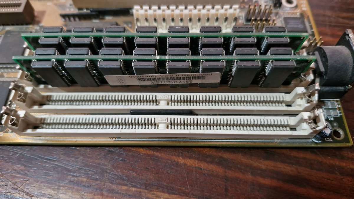 Pentium 1 - 75Mhz 64MB RAM bundle