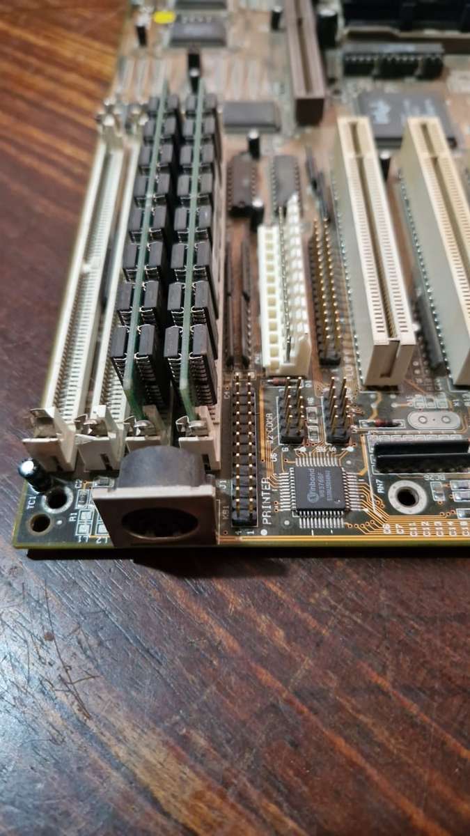 Pentium 1 - 75Mhz 64MB RAM bundle