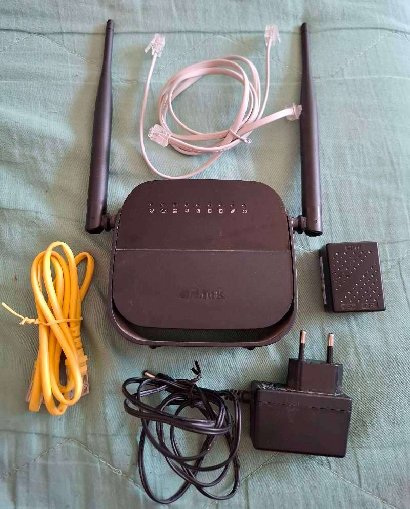 D-Link DSL-124 Wireless N300 ADSL2+ Modem Router