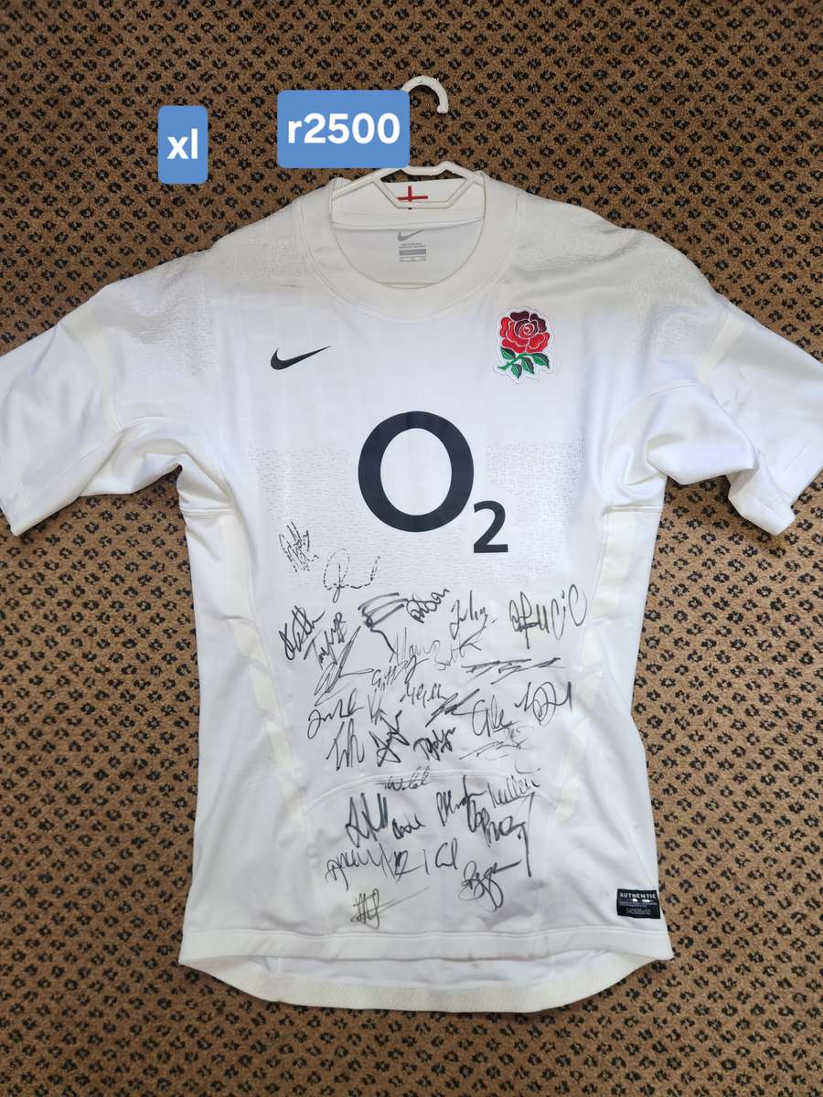England Sined Circa 2012 TEST Rugby player issue jersey