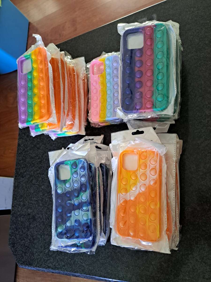 50 fidget iPhone silicon cases. Fits iPhone 12, 12 pro, 13, 13 pro, 14